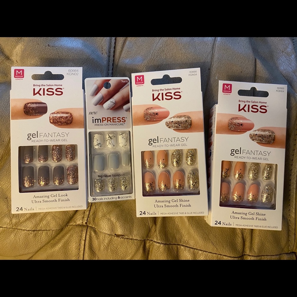 Brand new glue on nails -4 packs